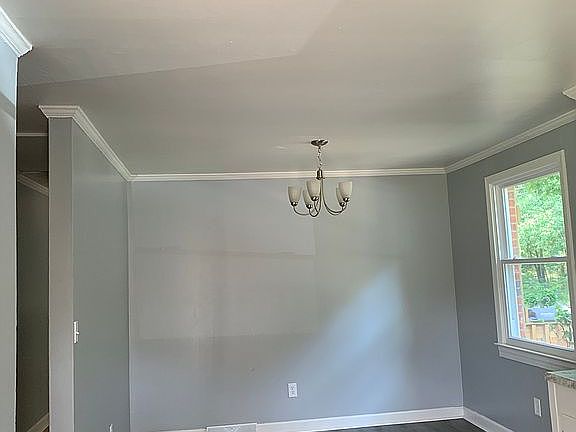 4th image of 110 Lynch Dr