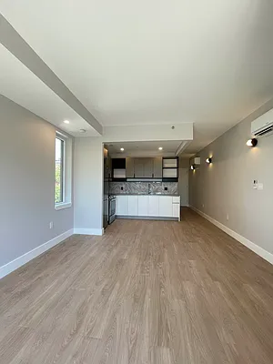 Rented by Cityside Rentals Corp | media 8