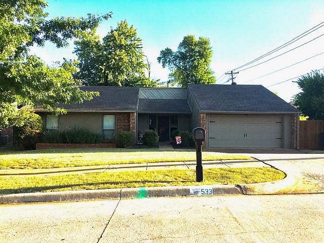 1st image of 533 Leaning Elm Dr