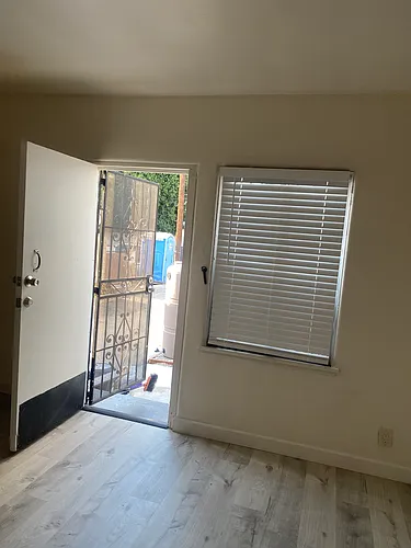 11614 Hamlin St #11614 Photo 1