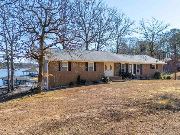 888 Briarcliff Rd, Rainbow City, AL 35906