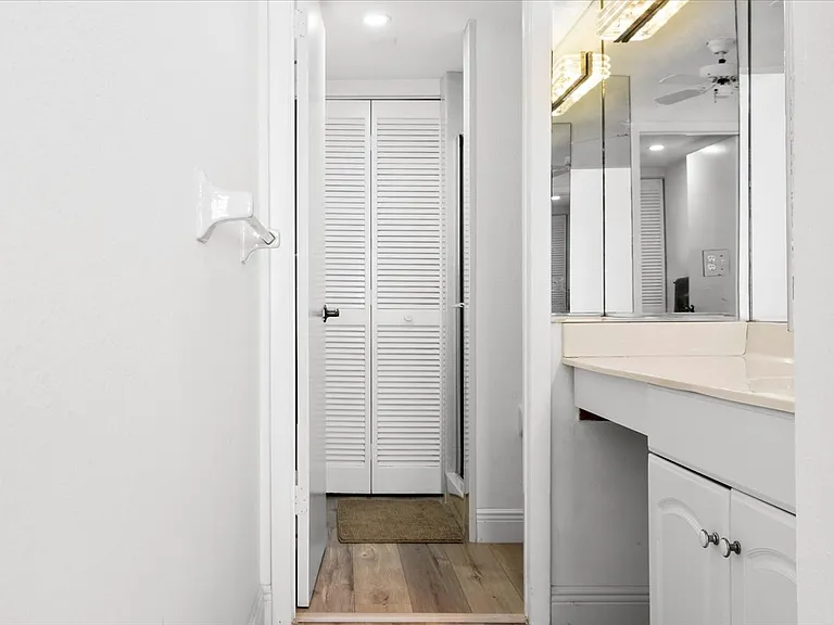 7420 S Ocean Dr #C611 — Photo 11