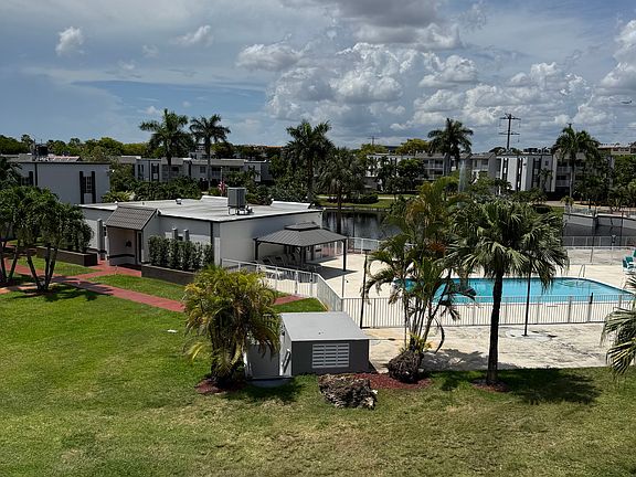 4th image of 5102 NW 79th Ave APT 301