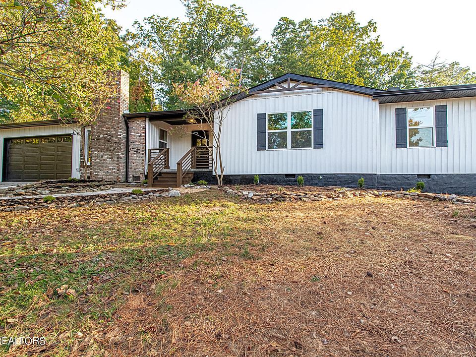1st image of 5700 S Briscoe Cir