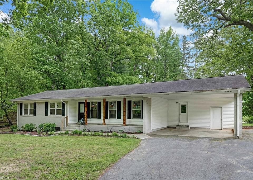 1st image of 108 Avonwood Dr