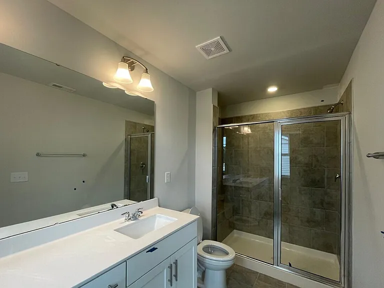 210 Golden Arms Dr — Photo 14