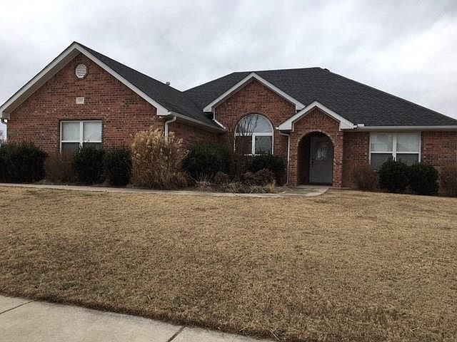 1st image of 2303 Stonecrest Dr