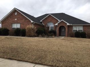 2303 Stonecrest Dr, Elkins, AR 72727
