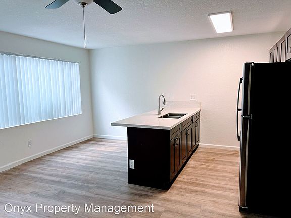 3rd image of 4243 49th St APT 4