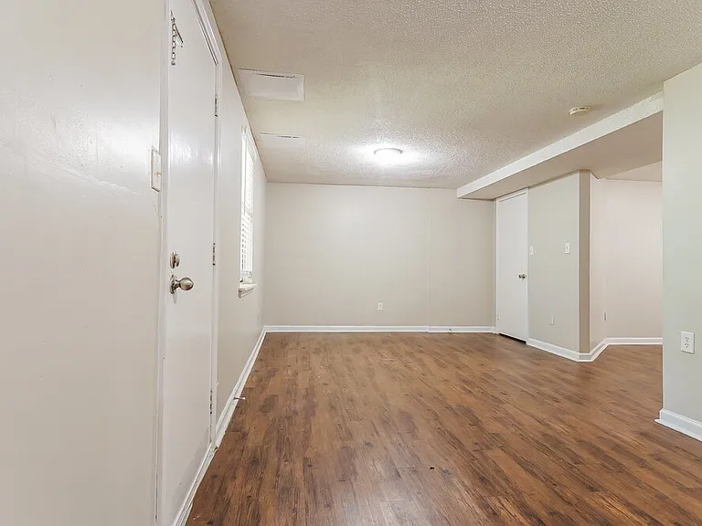 20 Moonglow Dr — Photo 13