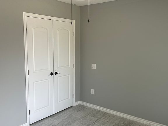4th image of 638 N Rife St #1