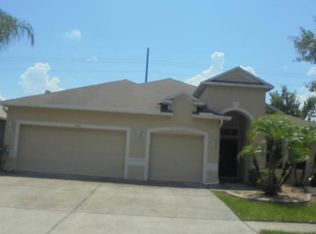 11720 Grove Arcade Dr, Riverview, FL 33569