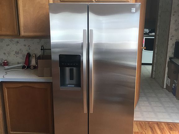 4th image of 5758 NE Evergreen Dr #12