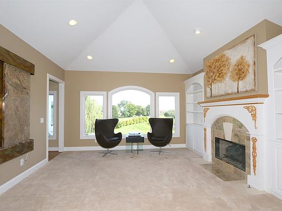 5th image of 7590 Shoal Creek Cir