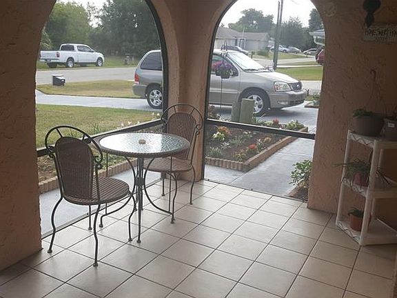 4th image of 4518 Meager Cir