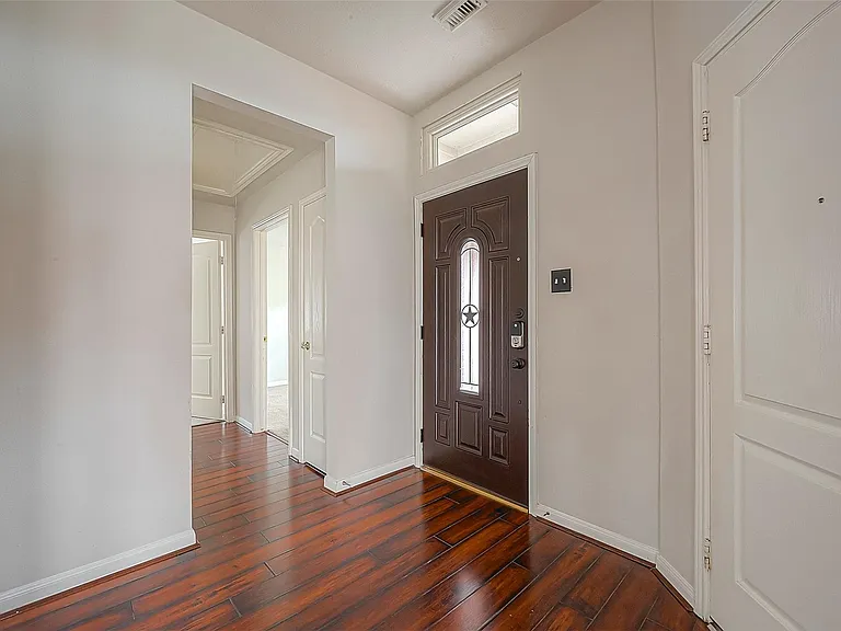 11814 Copperas Creek Dr — Photo 7