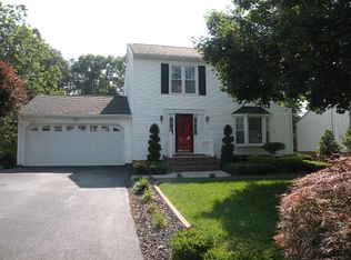 3325 Green Ridge Ct, Roanoke, VA 24019