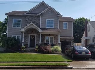 56 Strathmore Ter, Saddle Brook, NJ 07663