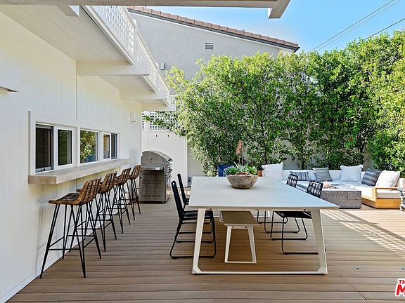4th image of 27070 Malibu Cove Colony Dr