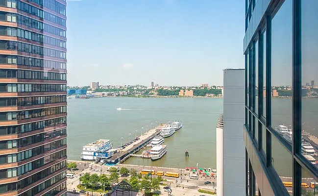 Sold by Compass | media 4