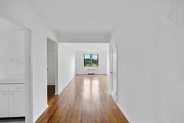 1995 Sedgewick Avenue