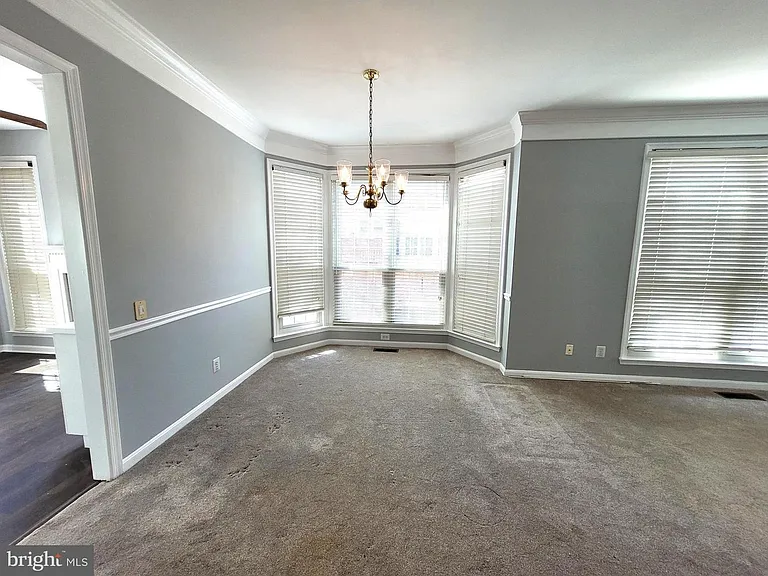 6012 Ricketts Walk — Photo 9