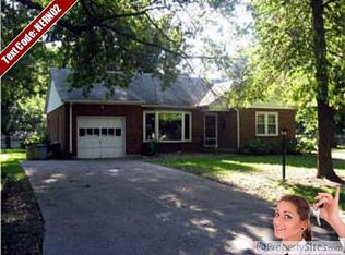 2425 S 49th Ter, Kansas City, KS 66106