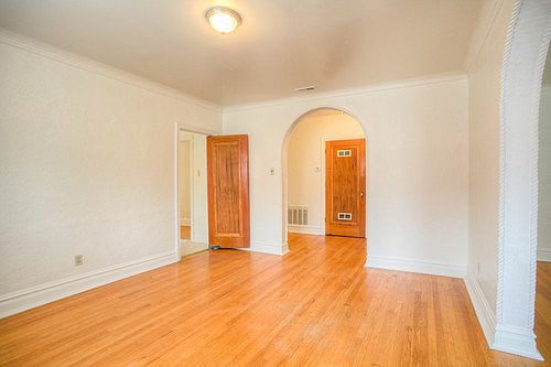 4th image of 7712 Shirley Dr #2W