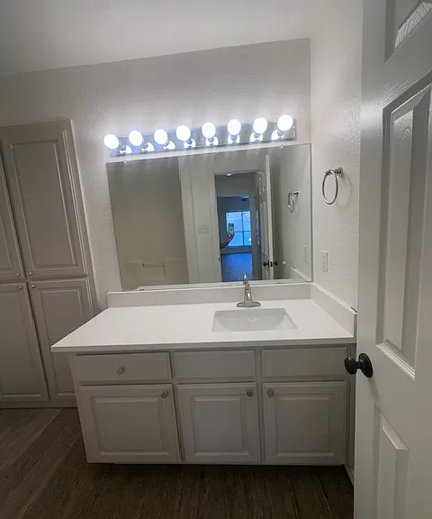 301 W Anderson St #300 — Photo 6