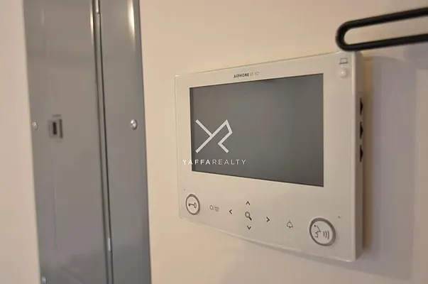 Rented by Zee Management LLC | media 20