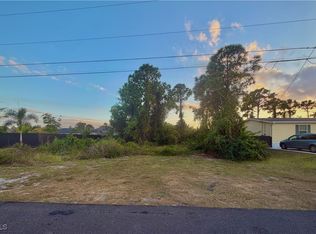 2717 5th St SW, Lehigh Acres, FL 33976