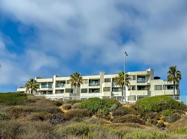 111 Tamarack Ave APT 305, Carlsbad, CA 92008