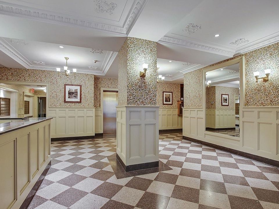 1st image of 50 W 72nd St APT 808