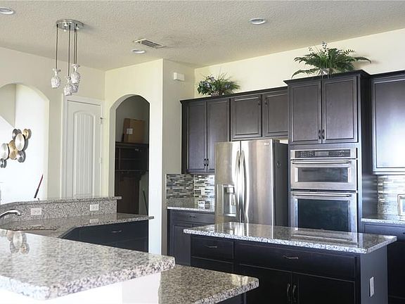 5th image of 11136 Lemon Lake Blvd
