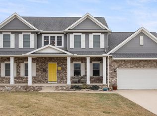 1720 Foxhaven Dr, Kokomo, IN 46902
