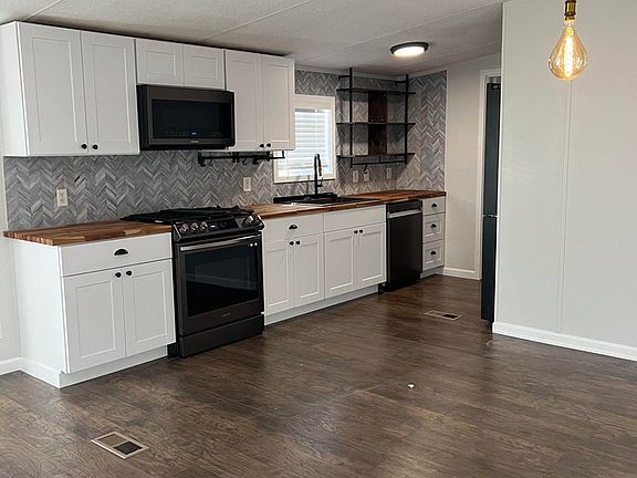 5th image of 4105 N Garfield Ave #49