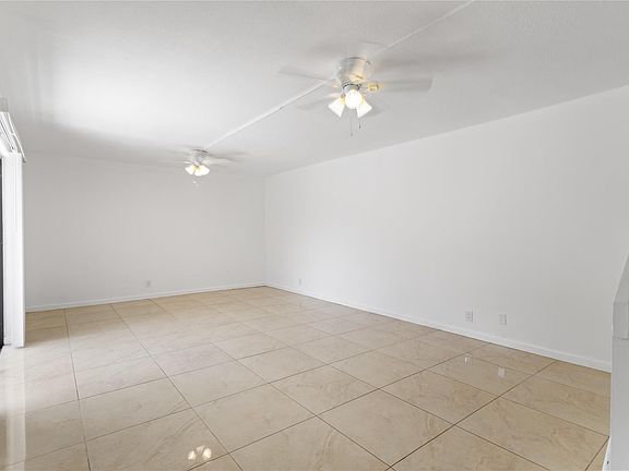 3rd image of 5822 Swordfish Court #C