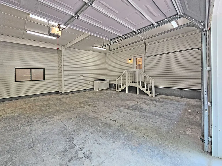 1653 Wildwood Rd NE — Photo 57