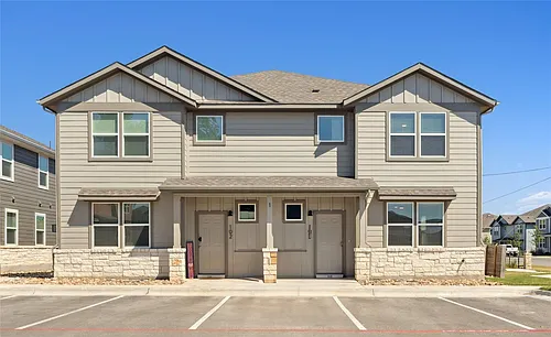 520-1102B Powell Dr Photo 1