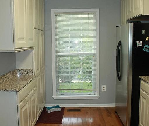 3rd image of 20474 Summersong Ln