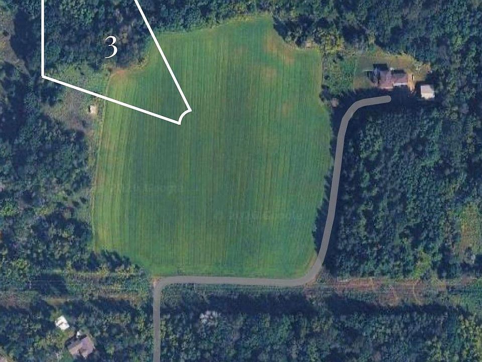 1st image of 3 Glen Oaks Dr