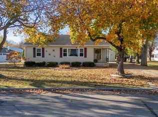1759 Lenwood Ave, Green Bay, WI 54303