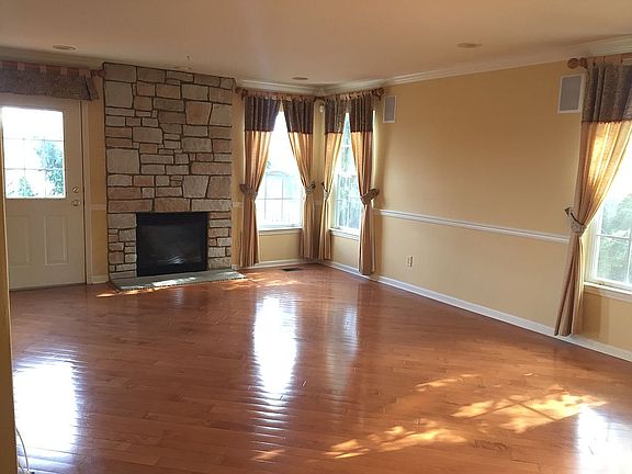 2nd image of 141 Mountainside Dr