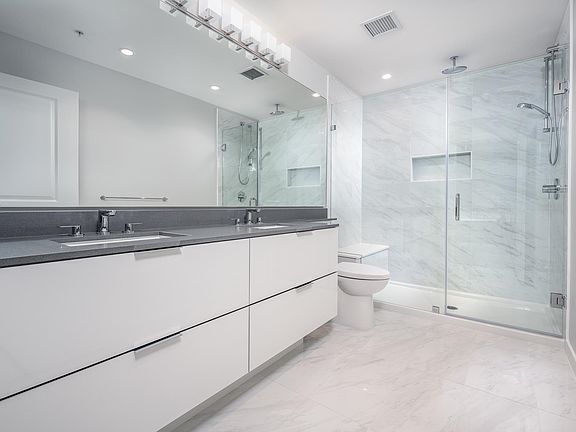 5th image of 2651 Library Ln #220