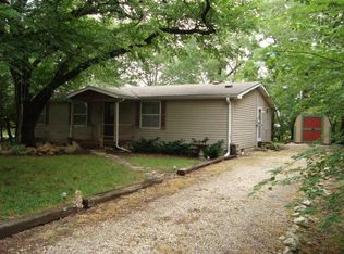 528 Cleveland St, Marion, KS 66861