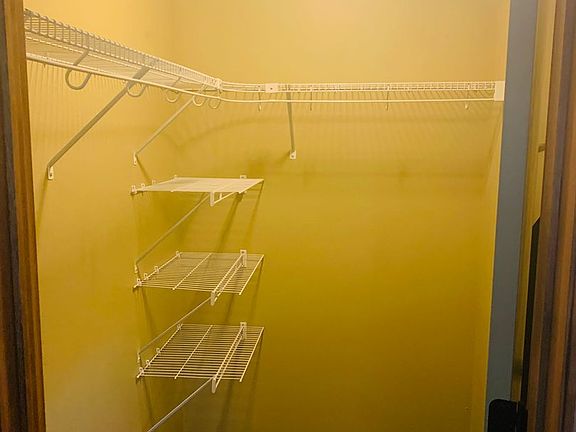 5th image of 4428 Deveraux Pl Unit B