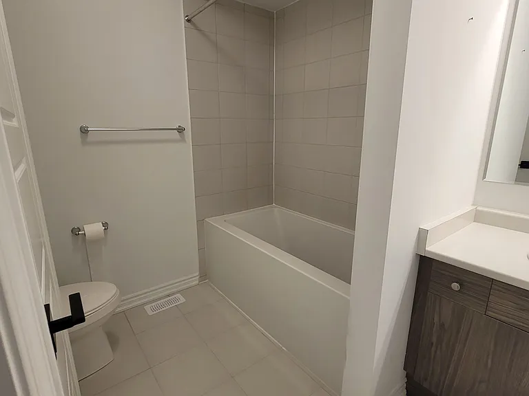 34 Routley St — Photo 10