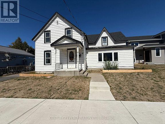 2nd image of 52 Heber St
