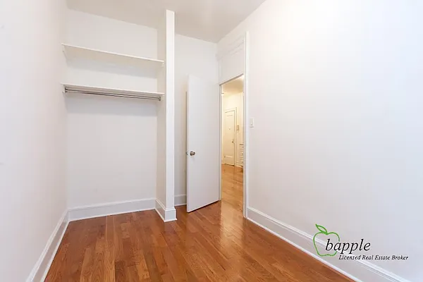 Rented by Bapple | media 27