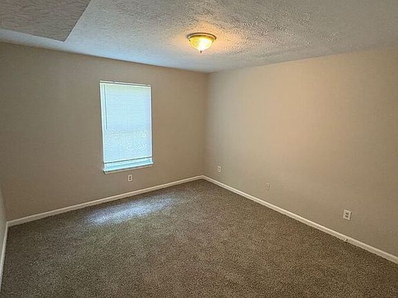 3rd image of 2824 Ryan Cir APT 5